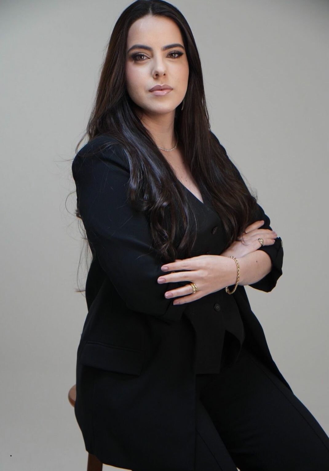Dr. Alyne